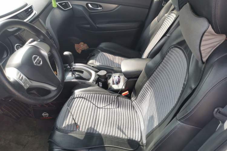 Used Nissan X-Trail 2015 2.0L CVT Comfort MAX Edition 2WD