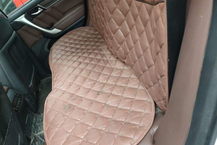 Used Haval H9 2017 2.0T Gasoline 4x4 Premium 5-Seater Left Rear Seat