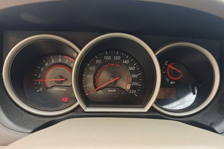 Used Nissan Sylphy 2012 Classic 1.6XE Automatic Comfort Edition Instrument Cluster