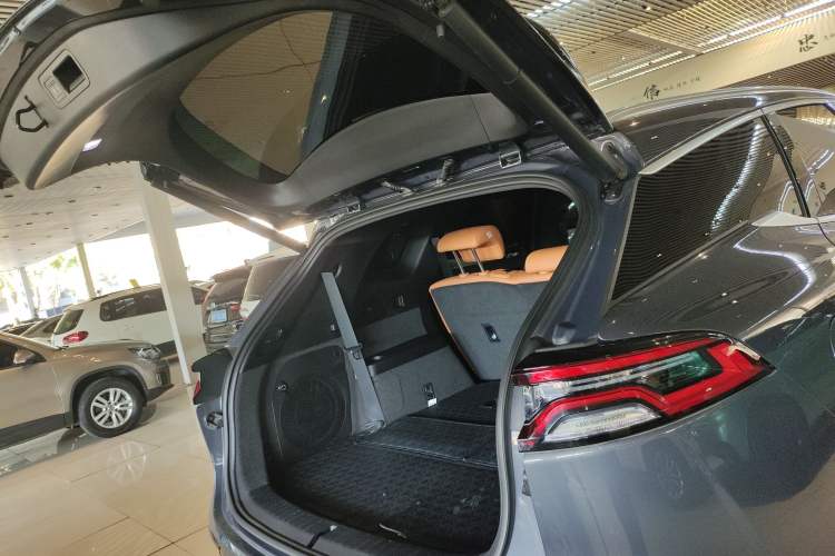 Used BYD Tang New Energy 2023 DM-i Champion Edition 112KM Prestige Model
