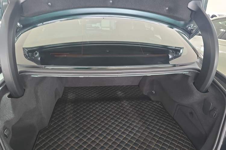 Used Jaguar XEL 2023 2.0T 250 PS R-DYNAMIC S Advanced Sport Edition
