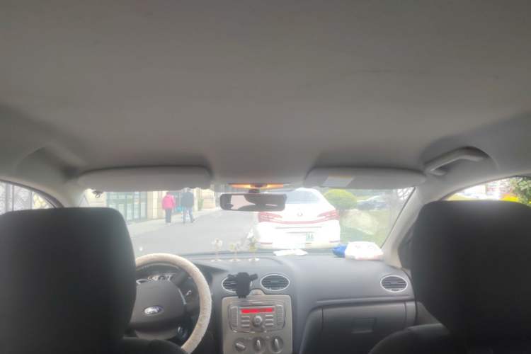 Used Ford Focus 2013 Hatchback Classic 1.8L Manual Base Model
