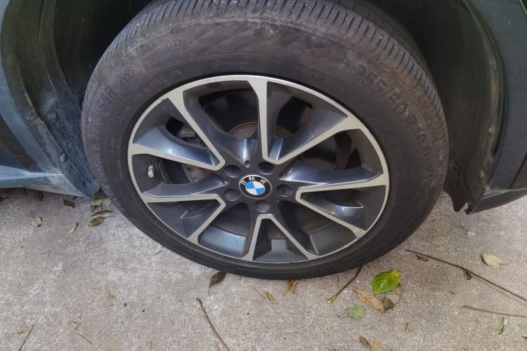 Used BMW X5 2014 xDrive35i Leading Model