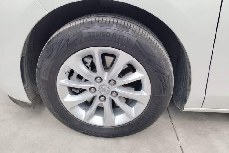 Used Buick GL8 2017 ES 28T Premium Version China V Standard