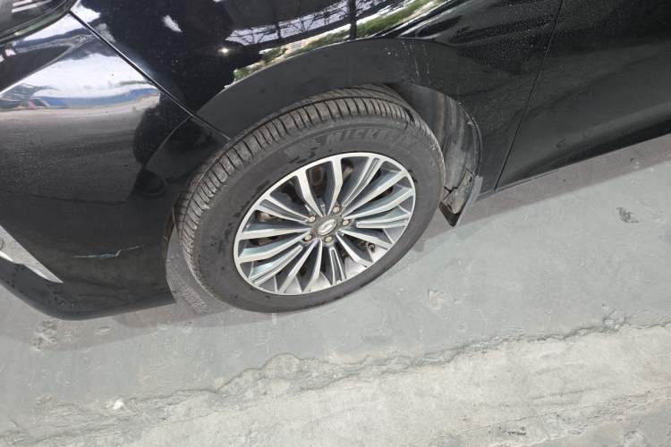 Used GAC Trumpchi M6 2019 270T Automatic Prestige Edition (7-seater) China V Standard