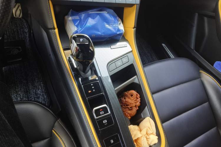 Used MG 6 New Energy 2020 1.5T Hybrid Trophy Flagship Edition
