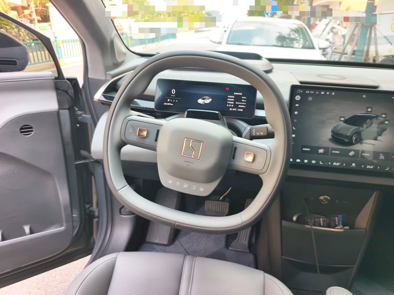 Zeekr X 2024 Five-Seater Four-Wheel Drive — снимка 10