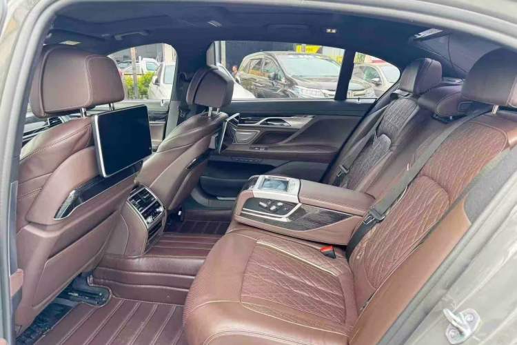 Used BMW 7 Series 2019 Updated 740Li Luxury Version M Sport Package
