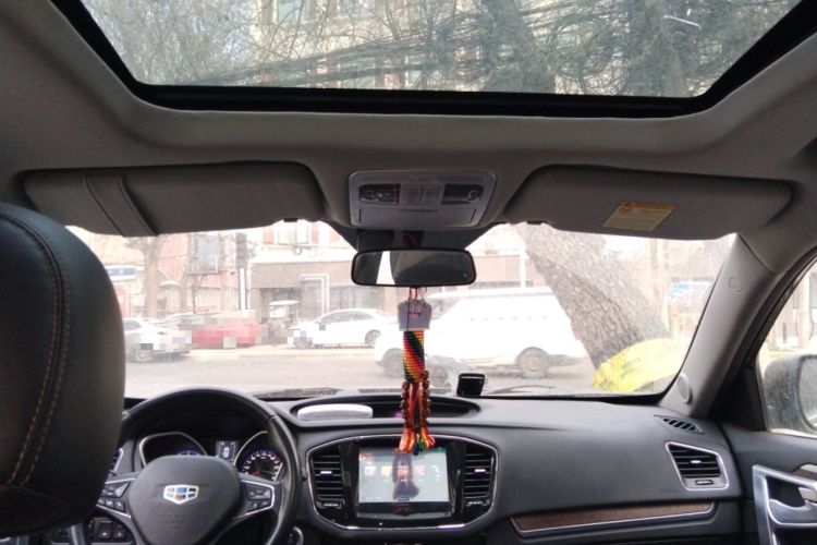 Used Geely Auto GX9 2014 2.4L Automatic Two-Wheel Drive Prestige Version Headliner