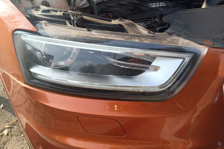 Used Audi Q3 2012 40 TFSI quattro Sport Edition Right Front Headlight