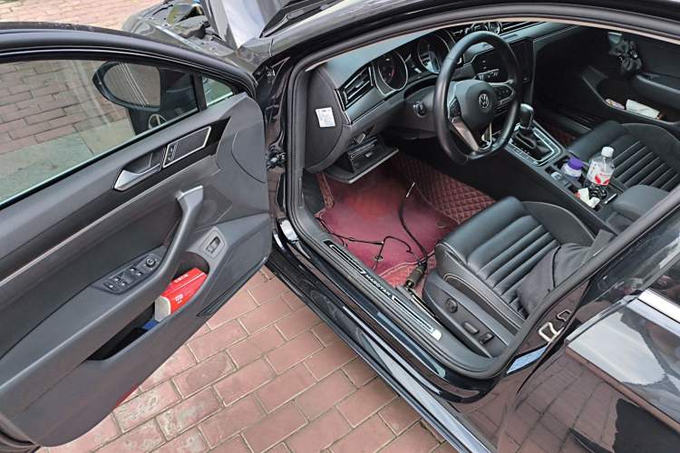 Used Volkswagen Magotan 2020 330TSI DSG Leading Model
