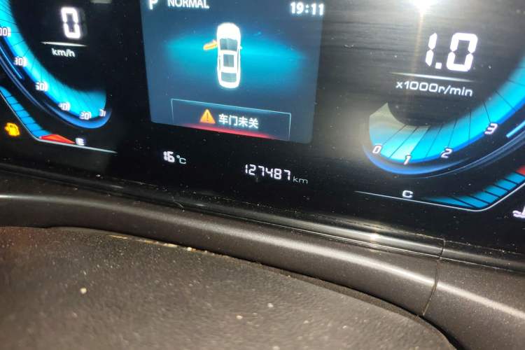 Used CHANGAN Eado 2020 PLUS Blue Whale NE 1.4T GDI DCT Prestige Model Odometer Close Up