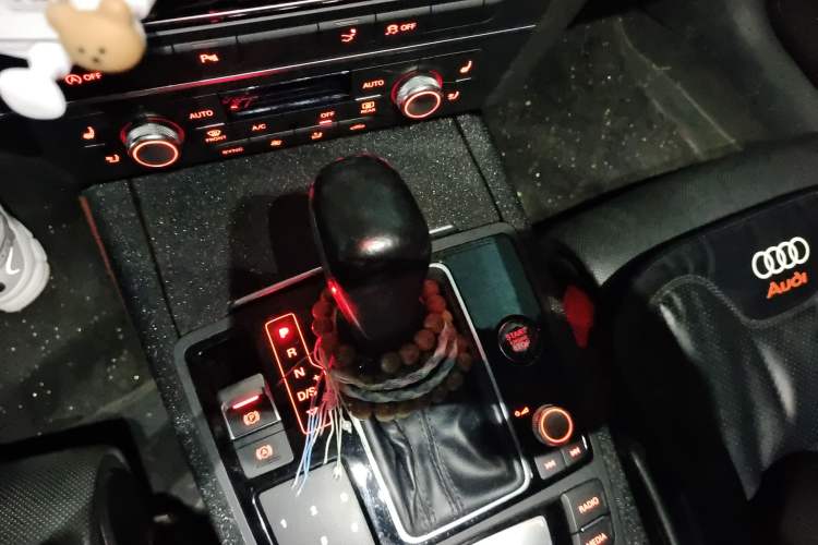 Used Audi A7 2017 50 TFSI quattro Comfort Model Gear Lever