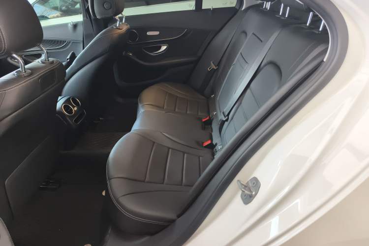 Used Mercedes-Benz C-Class 2019 C 260 L Sport Edition Left Rear Seat