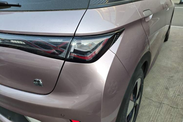 Used BYD Dolphin 2023 420 km Fashion Edition