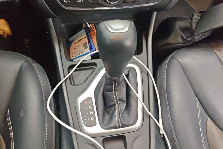 Used Jeep Cherokee 2020 2.0L Two-Wheel Drive Classic Sports Edition
