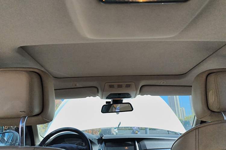 Used BMW 5 Series 2013 520Li Elegant Edition
