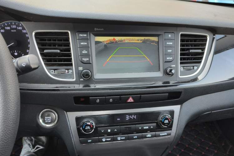 Used Hyundai Mistra 2016 1.8L Automatic Smart GLS
