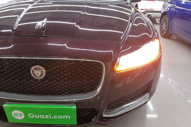 Used Jaguar XFL 2018 XFL 2.0T 250 PS Premium Edition