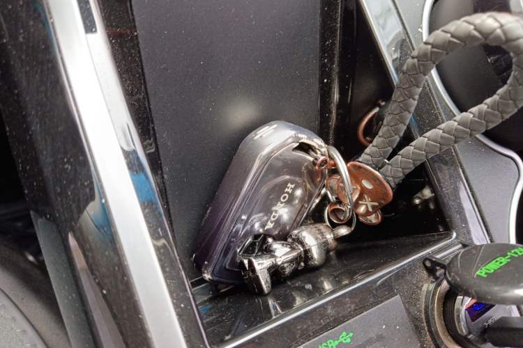 Used Honda Elysion 2016 2.4L Style Edition
