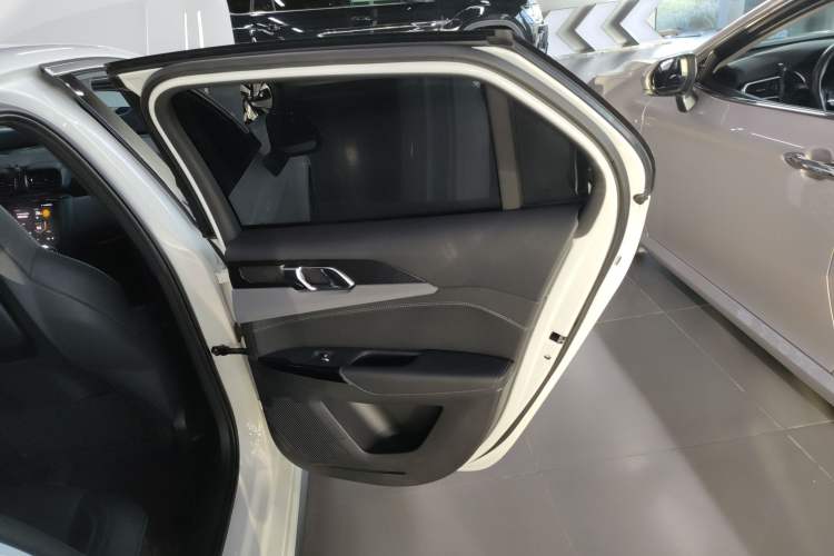 Used Lynk & Co 03 2022 2.0TD DCT JingPro