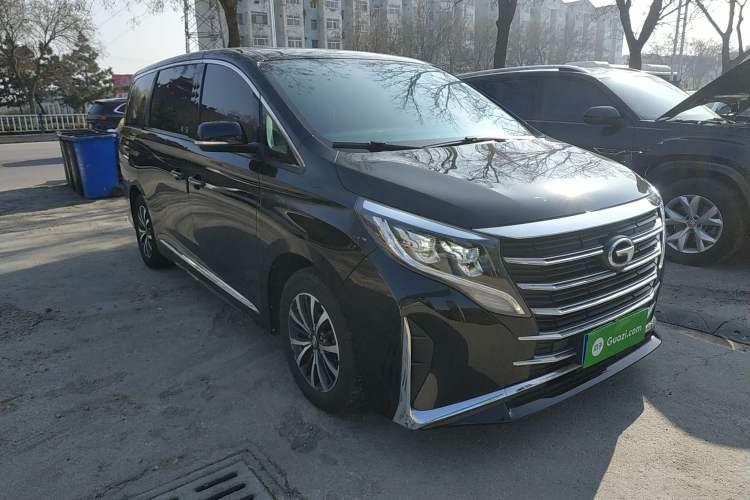 Used GAC Trumpchi M8 2023 Lingxiu Series 390T Deluxe Edition Front Right 45 Deg