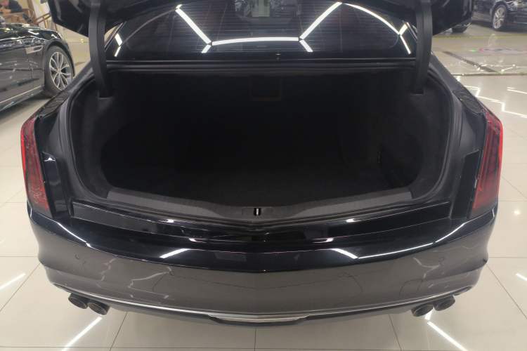 Used Cadillac CT6 2019 28T Luxury Model Trunk