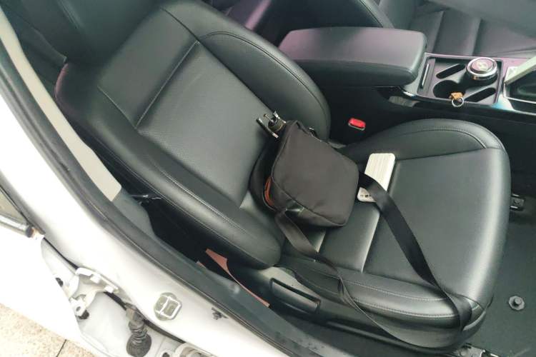 Used Hyundai Mistra 2019 1.8L Automatic Smart GLS China VI Standard Right Front Seat