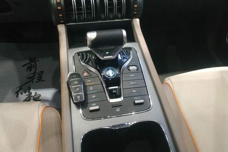 Used BYD Yuan PLUS 2024 Honor Edition 430KM Beyond Model Gear Lever