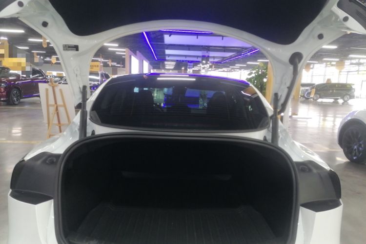 Used Tesla Model 3 2025 Rear-Wheel-Drive Version
