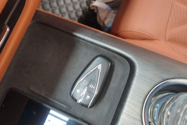 Used CHANGAN CS75 PLUS 2025 4th Generation 1.5T New Blue Whale Smart Luxury Edition Vehicle Key