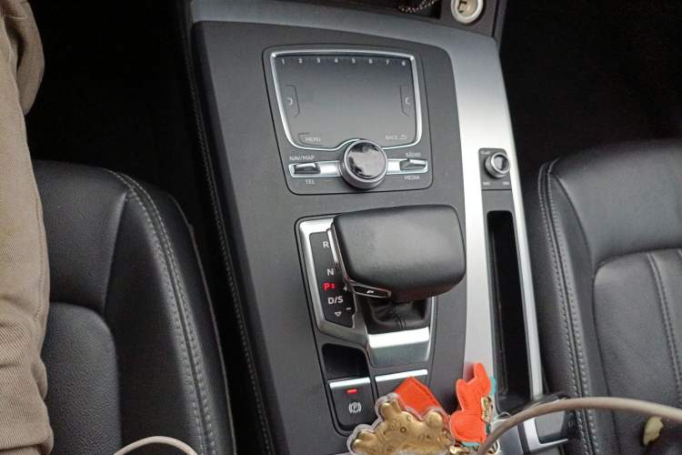 Used Audi Q5L 2020 45 TFSI Prestige Fashion Model
