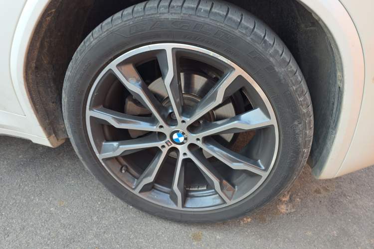 Used BMW X3 2020 xDrive30i Luxury Model with M Sport Package
