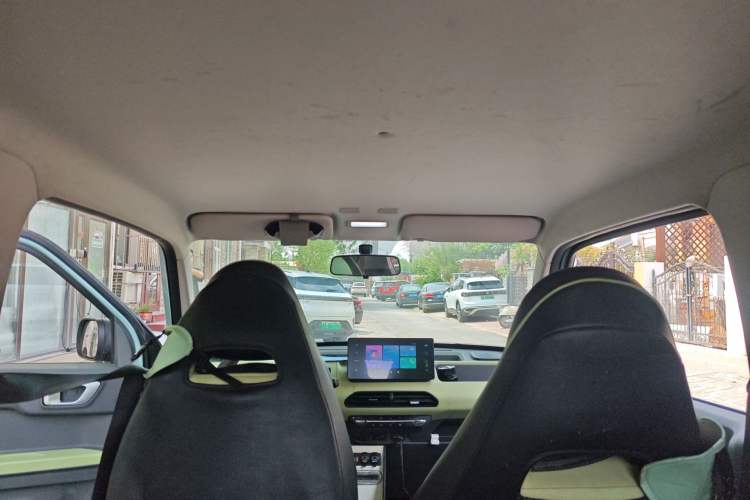 Used Geely Galaxy Panda 2023 Panda Mini 120km Cute Bear
