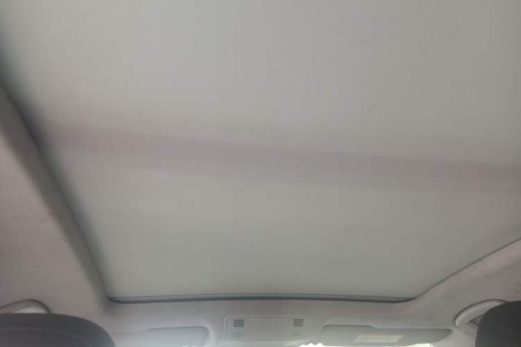 Used Volkswagen Golf Sportsvan 2018 230TSI Automatic Trend Edition Headliner