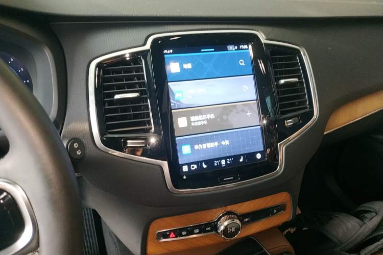 Used Volvo XC90 2023 B6 Zhiyi Luxury Edition 7-Seater Audio And AC Panel