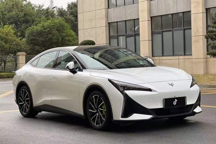 Used ARCFOX Alpha S5 2025 668MAX Shenxing Version 200kW