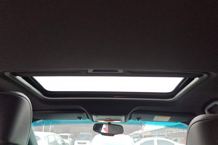 Used Chevrolet Monza 2019 RS 330T Automatic Comfort Edition China VI Standard