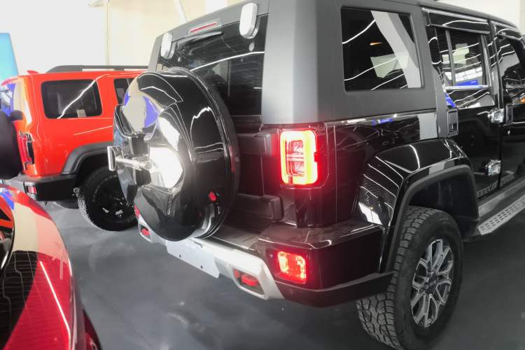 Used BAIC Off-Road BJ40 2023 2.0T Automatic Four-Wheel Drive Urban Hunter Edition Chivalrous Type