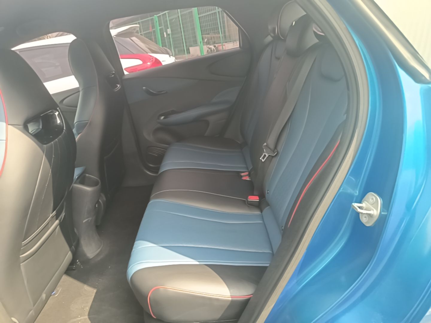 BYD Dolphin 2021 405 km Fashion Edition — снимка 20