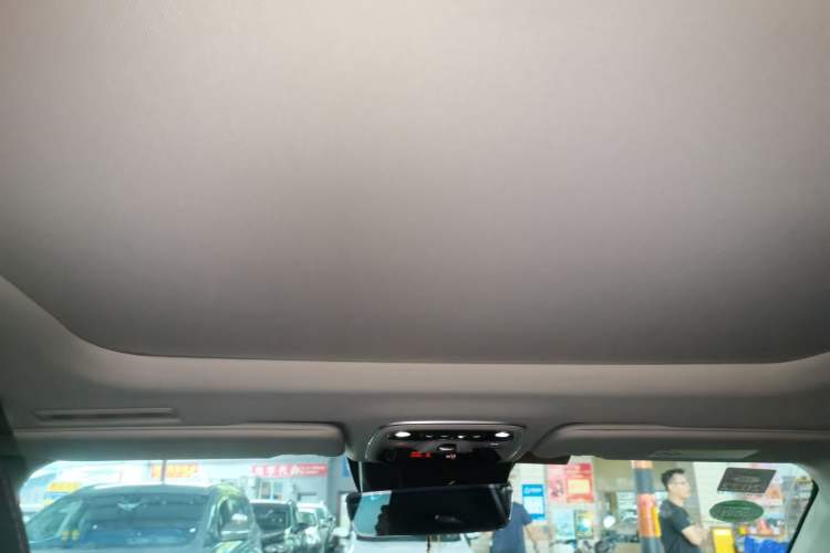 Used Lynk & Co 02 2018 2.0T Automatic Two-Wheel Drive Pro Edition China VI Standard