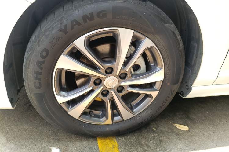 Used CHANGAN Eado 2023 Changan Edition PLUS Blue Whale NE 1.4T GDI DCT Prestige Version