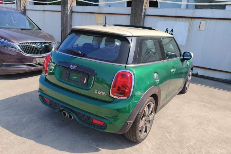 Used MINI MINI 2019 2.0T COOPER S Classic Edition