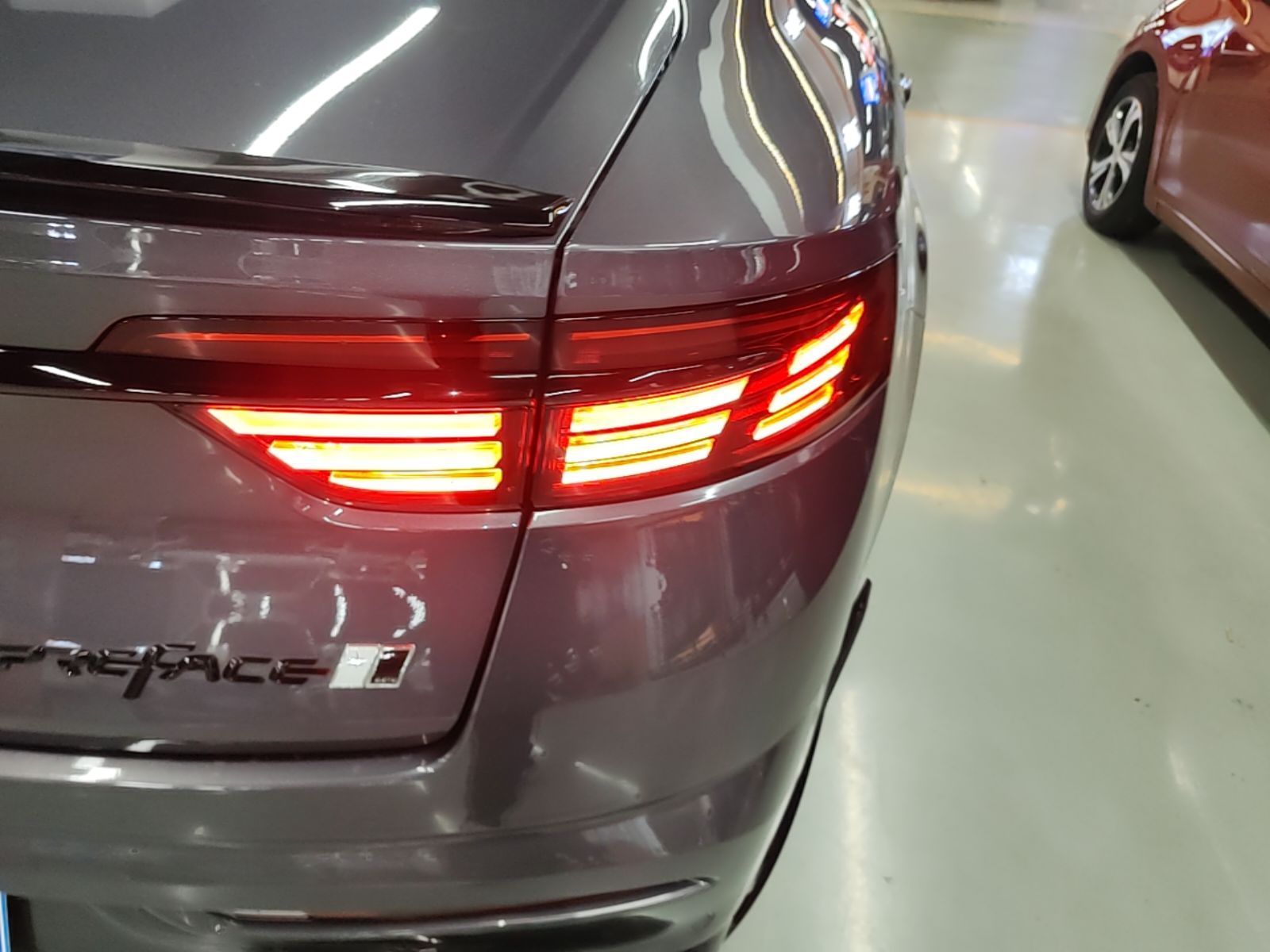 Geely Auto Preface 2024 2.0TD Xiaohan Edition — снимка 9
