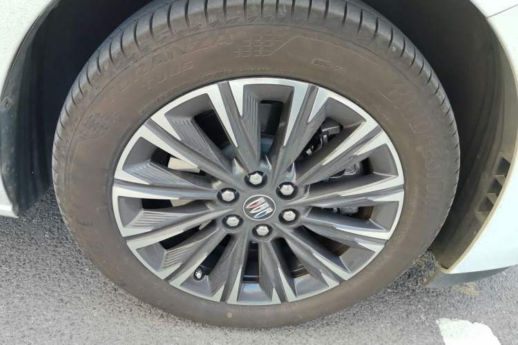 Used Buick GL8 2025 Lu Zun Smart Enjoyment Edition