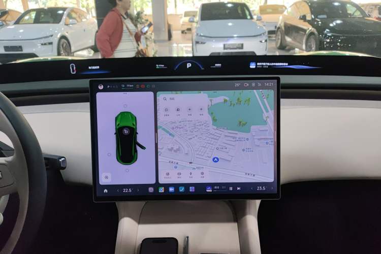 Used Xiaomi Auto YU7 2025 Ultra-Long Range High-Performance All-Wheel-Drive Max Edition Audio And AC Panel