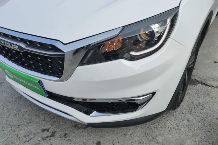 Used JETOUR X70 2024 1.5T DCT Enjoyment Edition 5 Seats