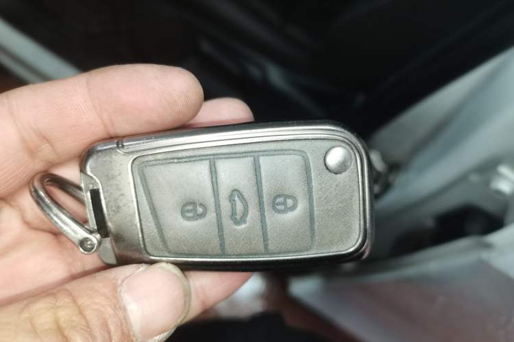 Used Volkswagen T-ROC 2020 280TSI DSG Two-Wheel Drive Comfort Version
