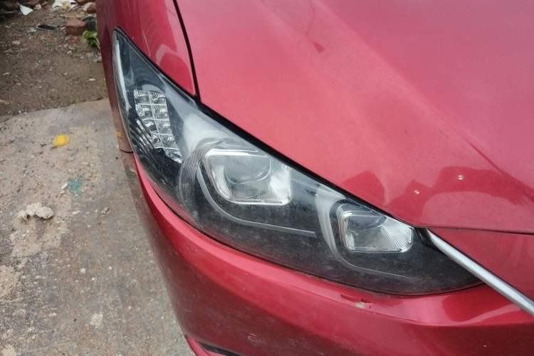 Used Mazda Atenza 2015 2.0L Blue Sky Luxury Edition Right Front Headlight