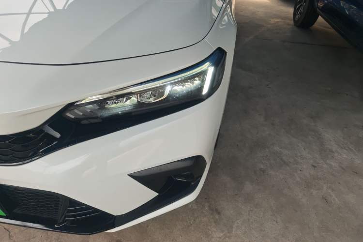 Used Honda Civic 2022 240TURBO CVT Dynamic Edition Left Front Headlight